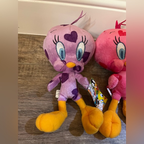 Lot of 2 NWT NANCO Looney Tunes Heart Tweety Mini Plush - Picture 3 of 9